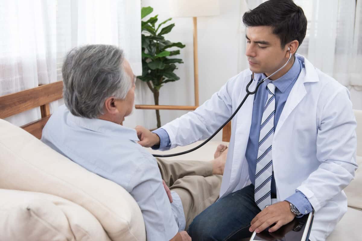 Practitioner consulting with a patient 