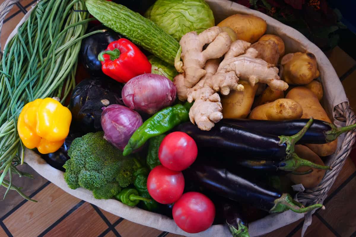 Macronutrients and micronutrients basket of vegetables