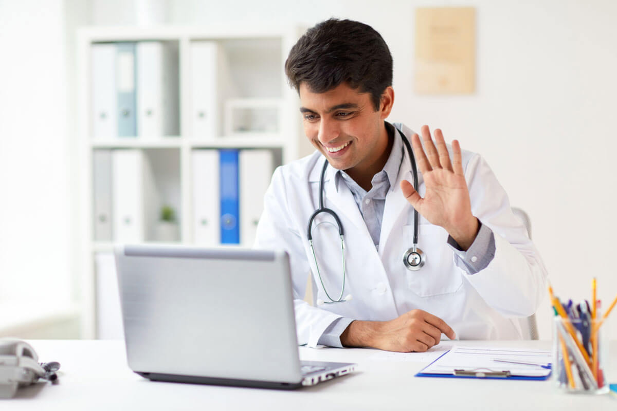 virtual practice and ehr integrations practitioner consulting virtually with a patient