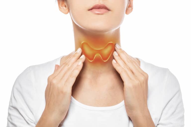 autoimmune conditions affecting the thyroid: graves’ disease vs hashimoto’s blog post